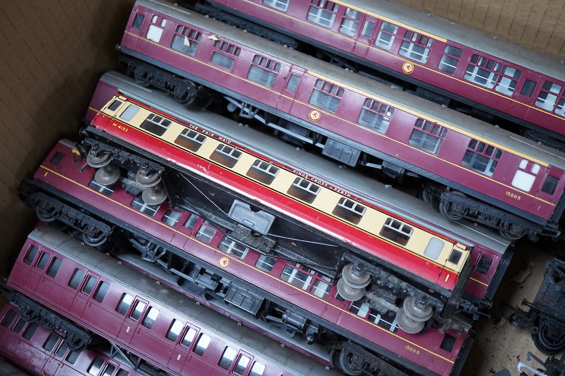 Three part-built 0 gauge railway brass and white metal locomotives by John Worsley; an ACE Products kit of an SR Bullied light Pacific with its original box, a SECR Wainwright H class 0-4-4T locomotive and an LNER class